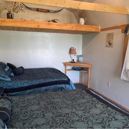 Babb Montana Old West Cabins 게스트하우스 외부 사진